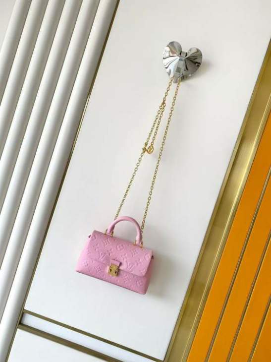 Picture of Louis Vuitton Handbags _SKUfw231627802fw